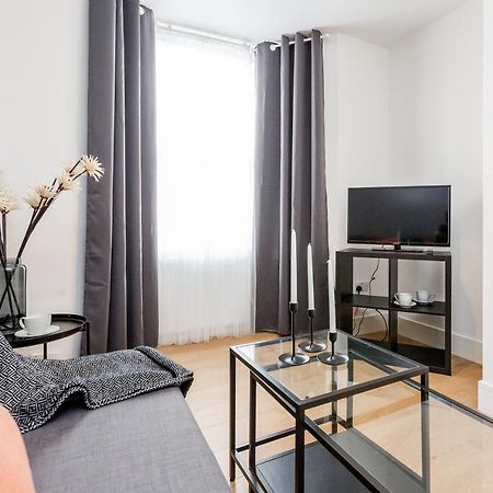 2 Bedrooms Serviced Apartment Excel Exhibition Centre, O2 Arena, Stratford Olympic City, Forest Gate, Central 런던 외부 사진