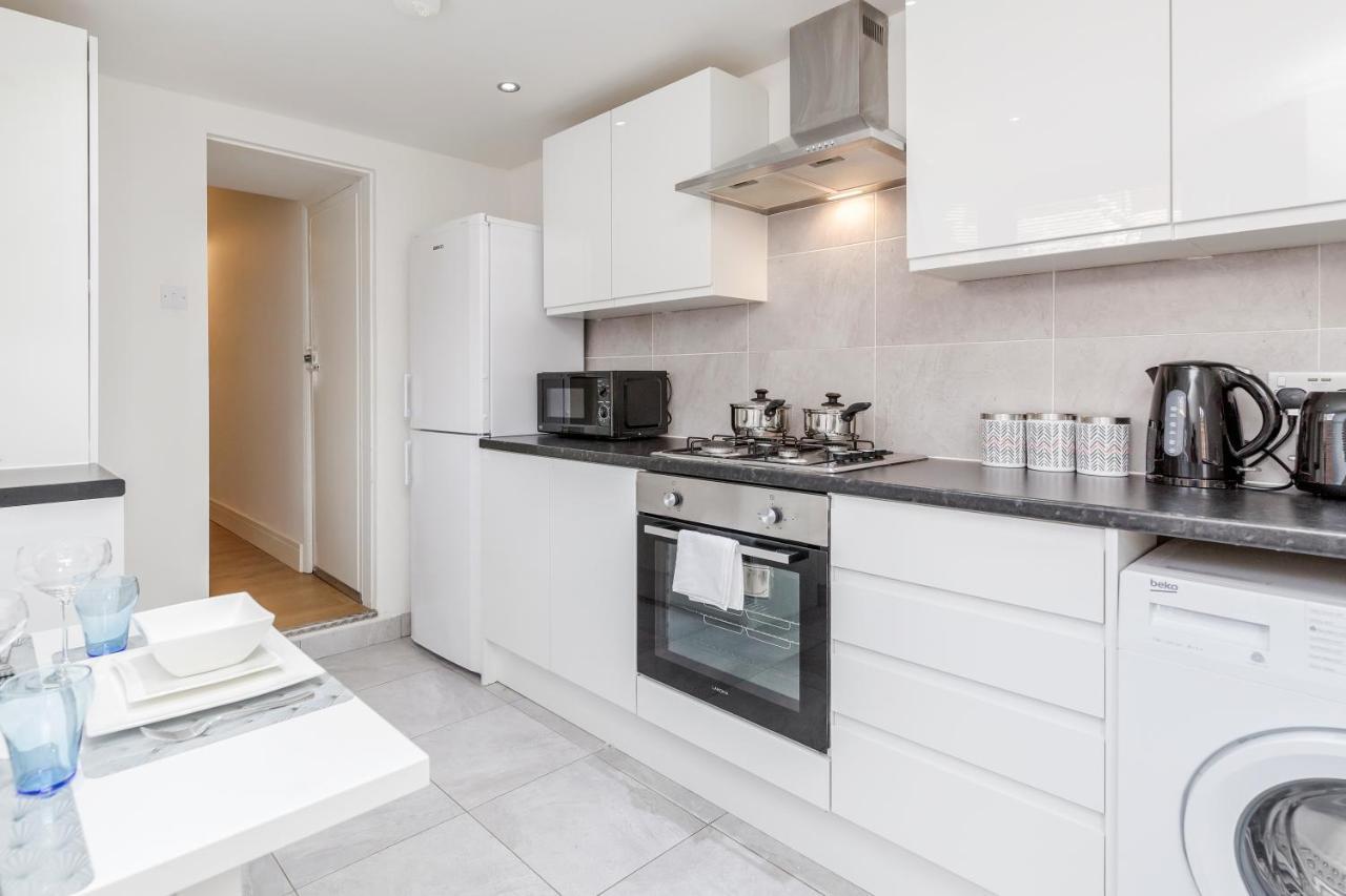 2 Bedrooms Serviced Apartment Excel Exhibition Centre, O2 Arena, Stratford Olympic City, Forest Gate, Central 런던 외부 사진